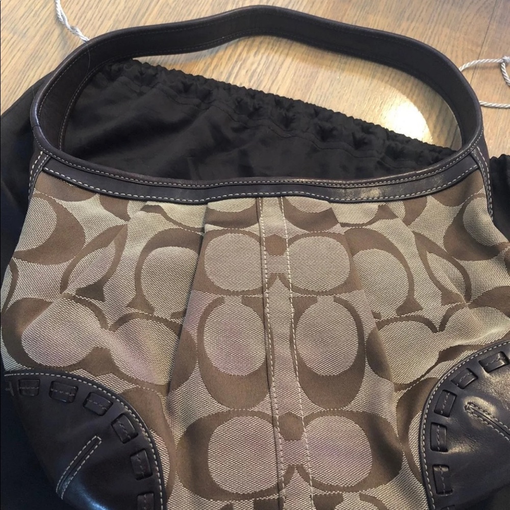 Brown Coach Purse - Picture 4 of 5